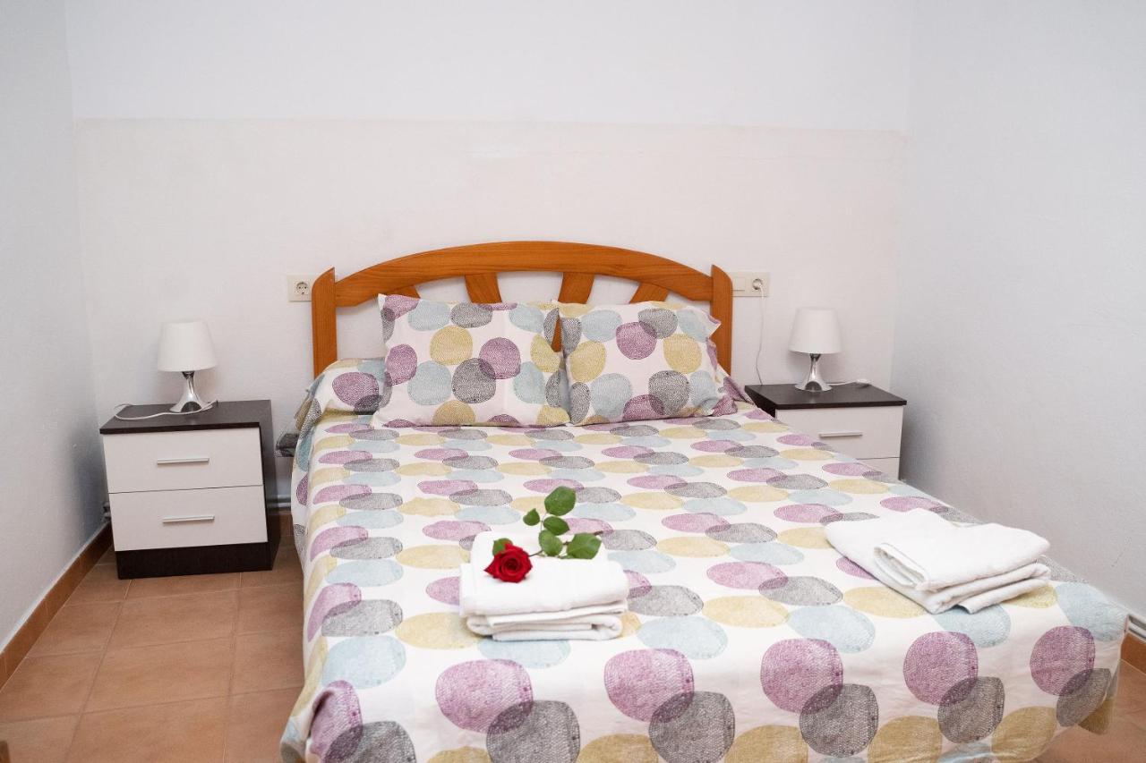 Casa Rural Villa De Йесте Екстериор снимка
