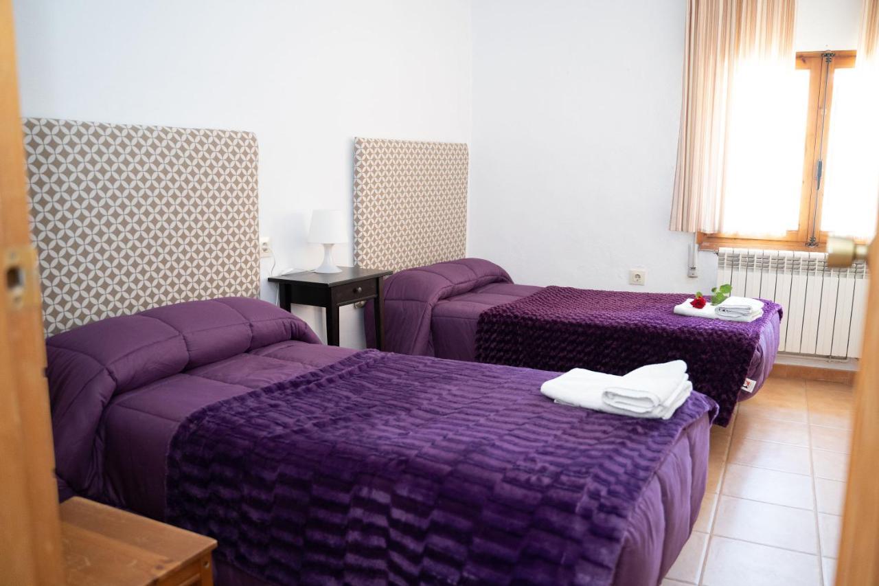 Casa Rural Villa De Йесте Екстериор снимка