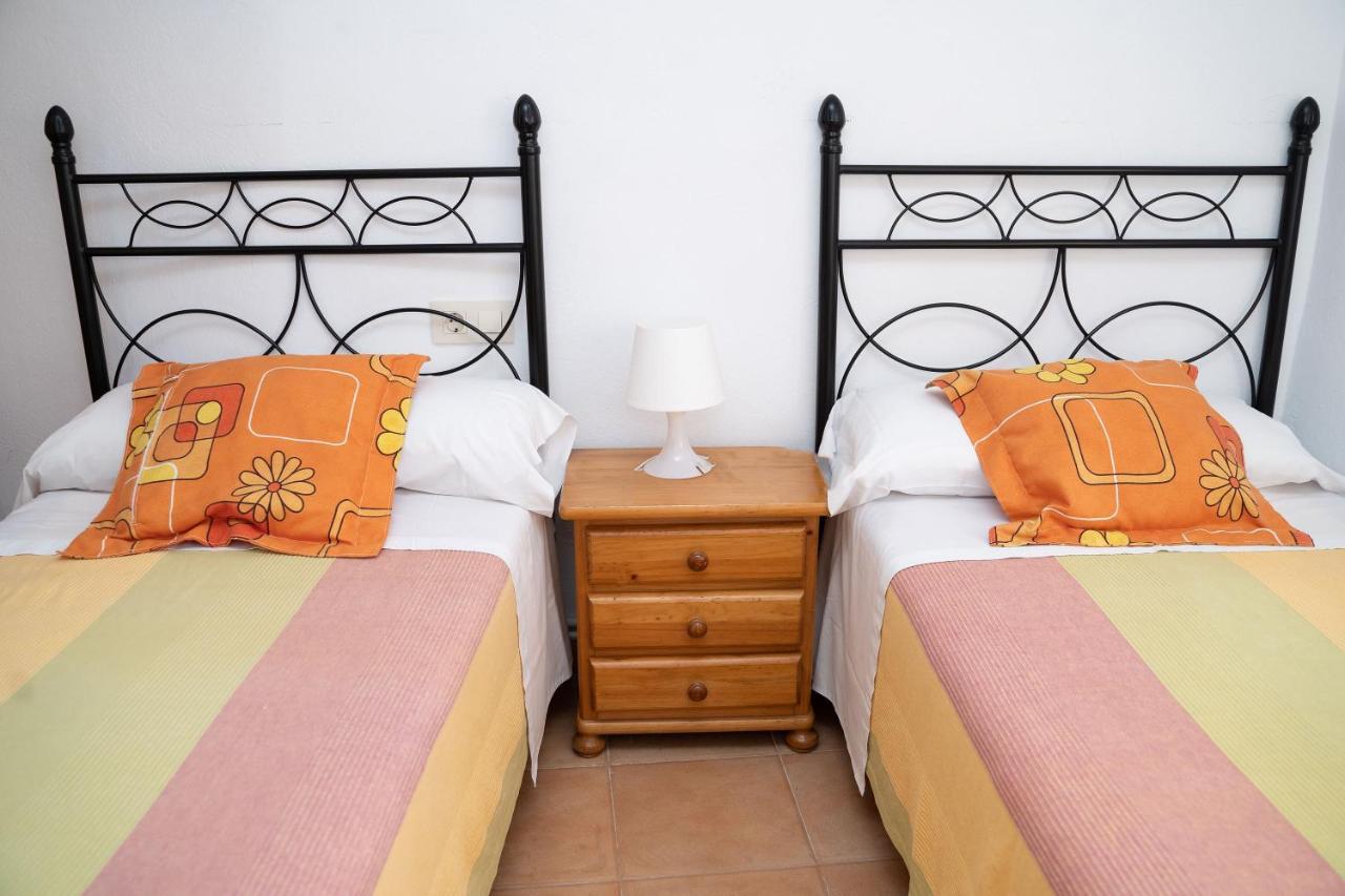 Casa Rural Villa De Йесте Екстериор снимка